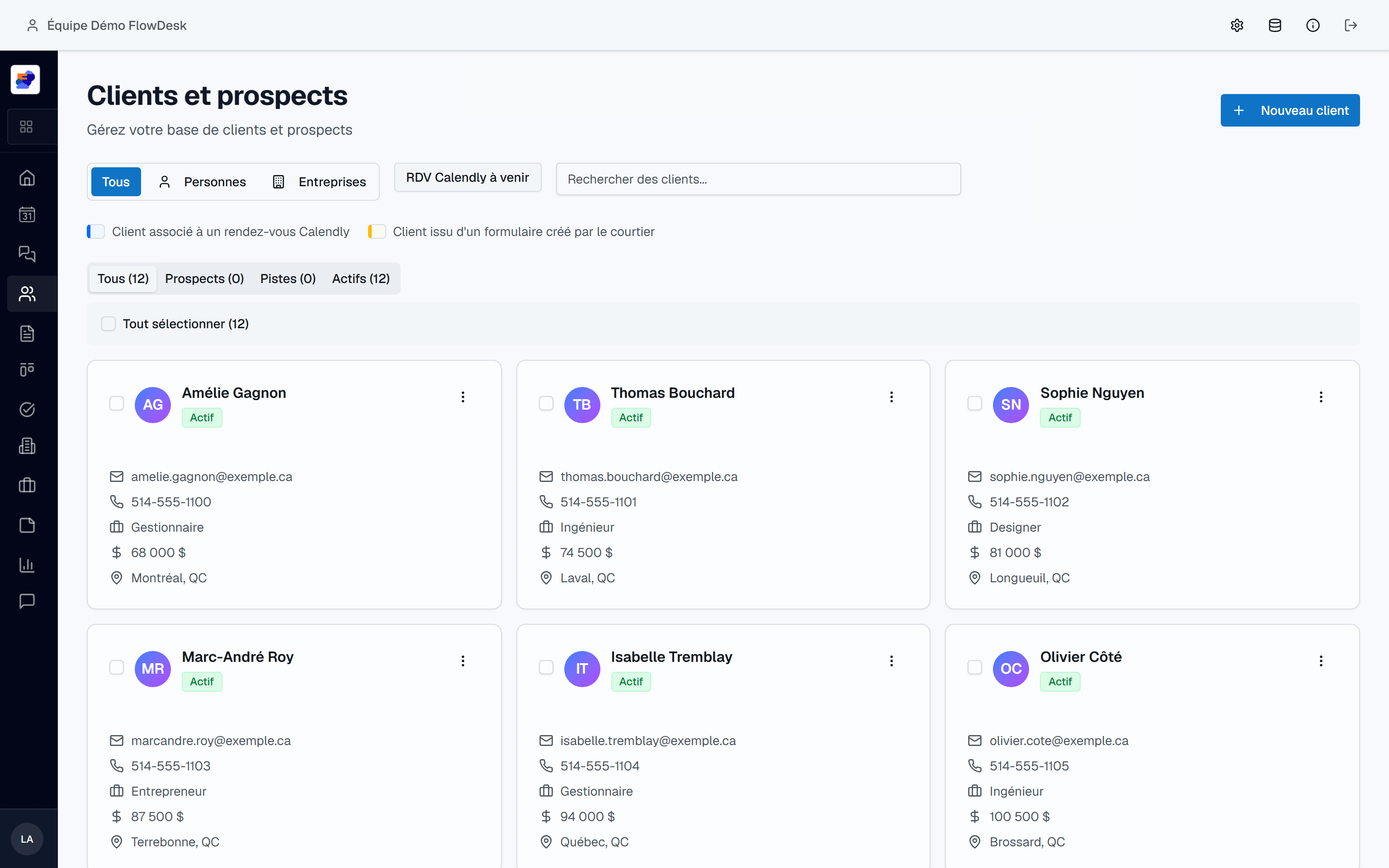 Répertoire de clients fictifs dans FlowDesk avec coordonnées et dossiers associés